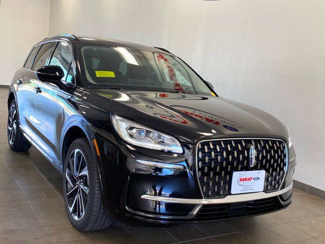 New 2025 Lincoln Corsair Grand Touring w/ Equipment Group 302A AWD/4WD image 2