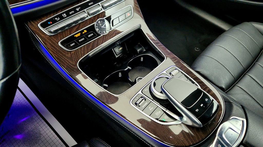 Used 2020 Mercedes-Benz E 450 Cabriolet w/ AMG Line image 16