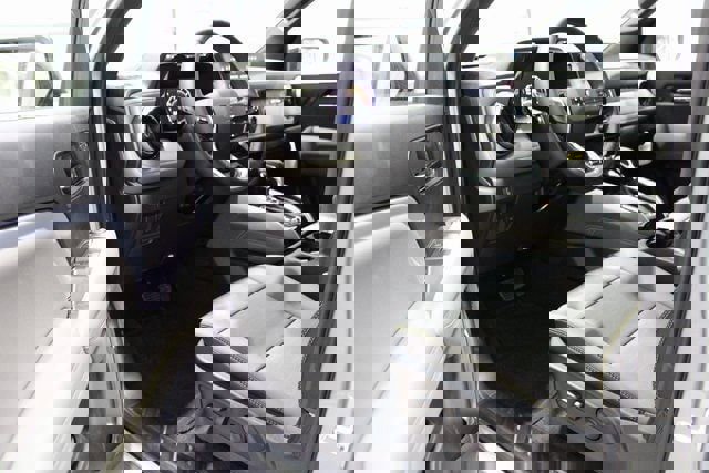 New 2026 Chevrolet Colorado ZR2 w/ Technology Package image 2