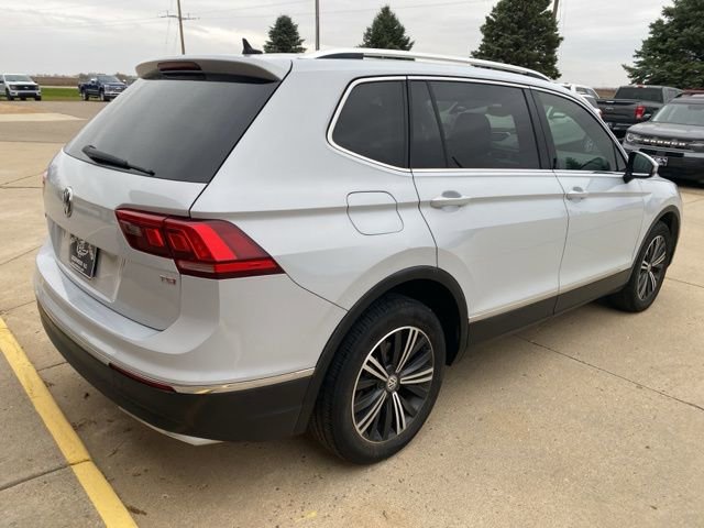 Used 2018 Volkswagen Tiguan SEL image 18