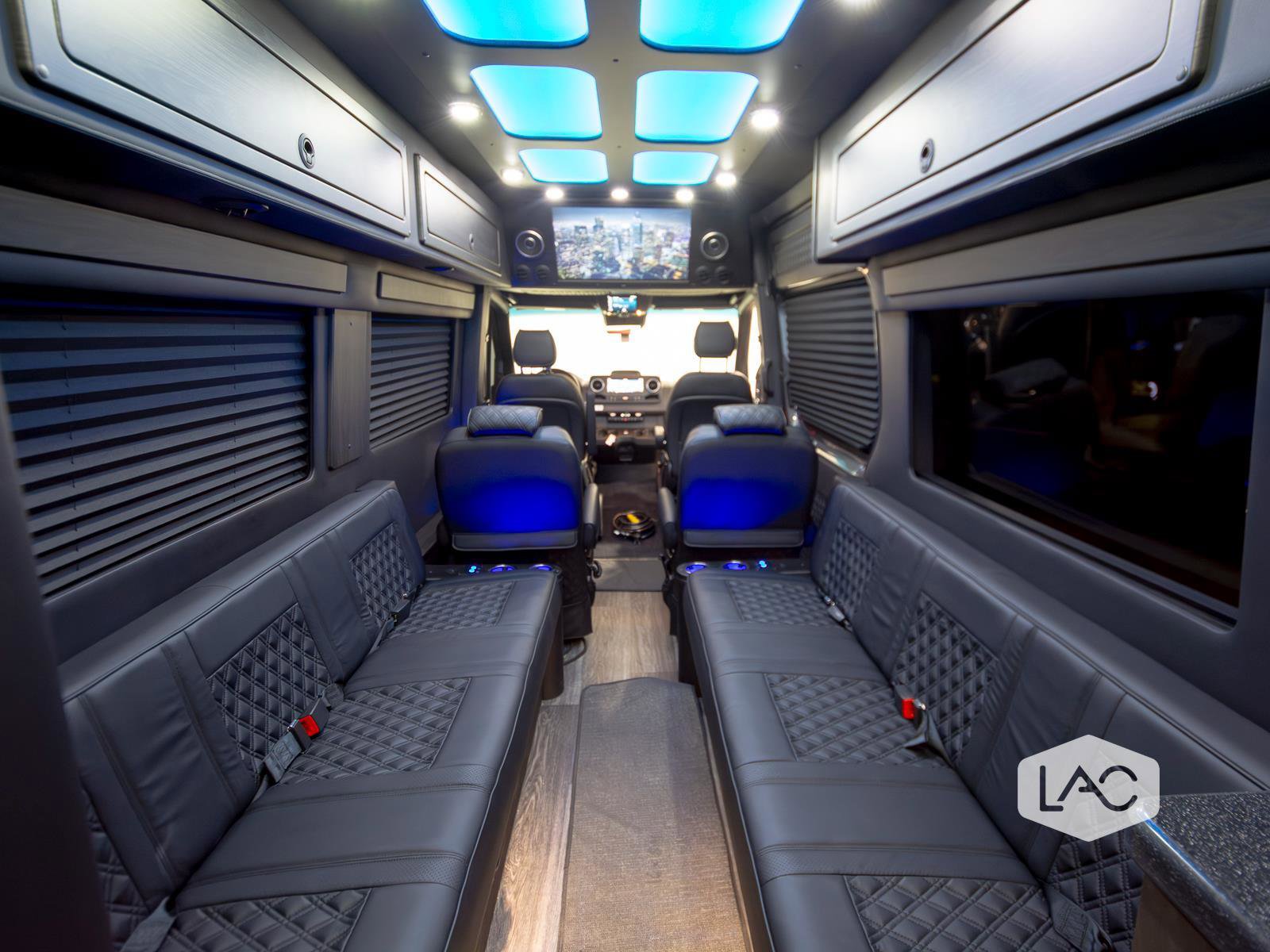 Used 2025 Mercedes-Benz Sprinter 3500 image 21