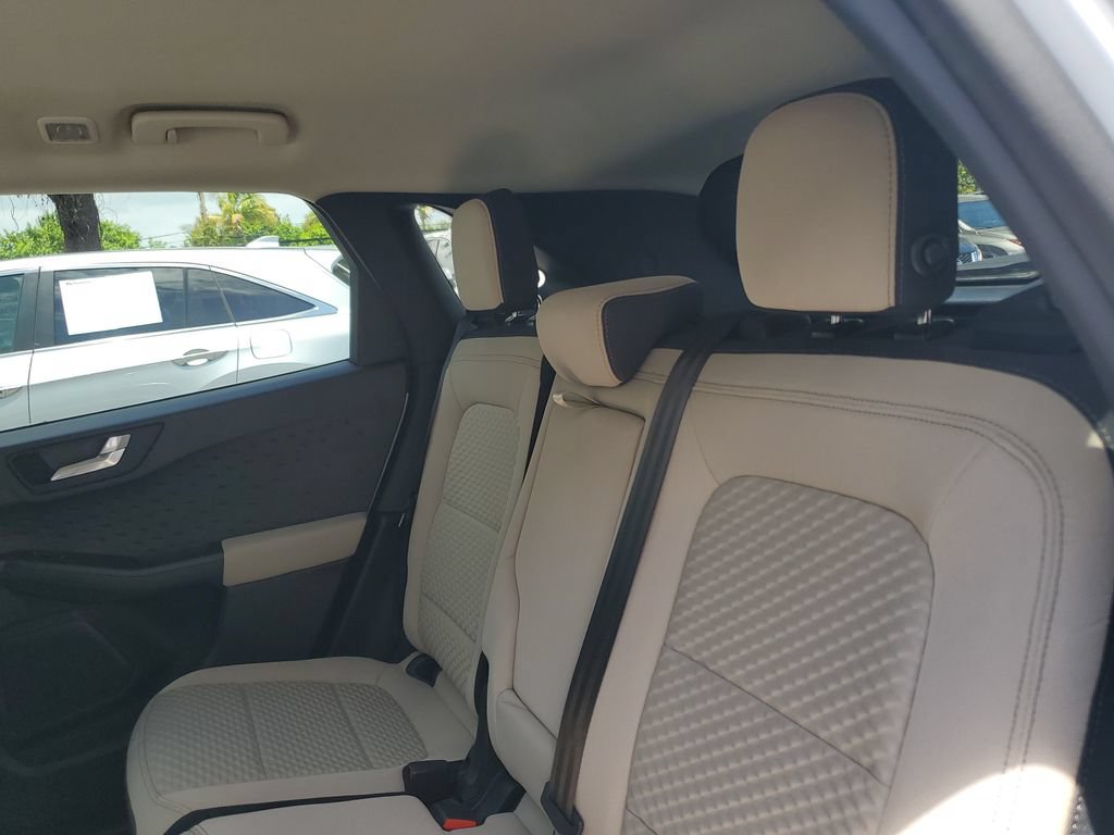 Used 2020 Ford Escape SE Sport FWD image 14