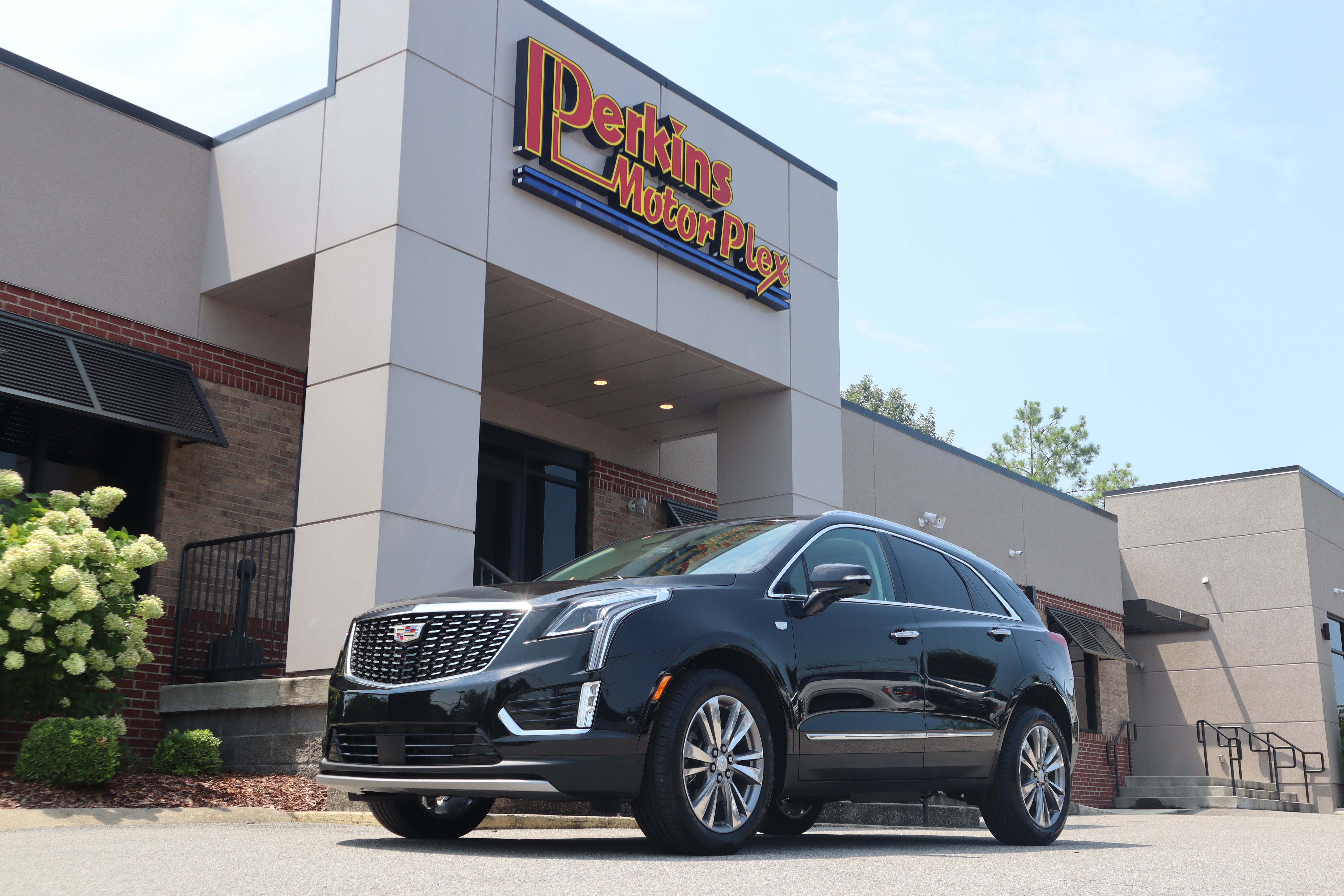 Used 2024 Cadillac XT5 Premium Luxury w/ Technology Package FWD image 33