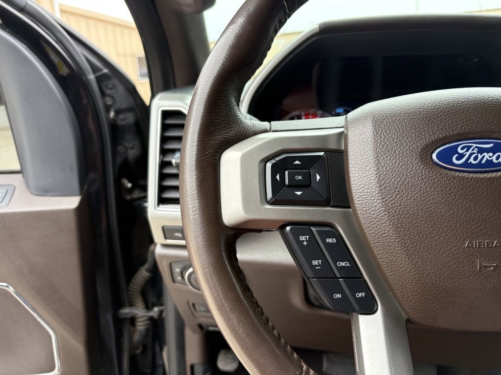 Used 2022 Ford F250 King Ranch w/ King Ranch Ultimate Package AWD/4WD image 16