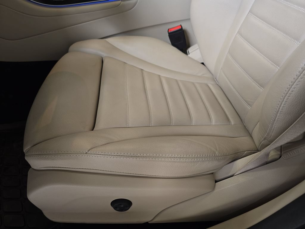 Used 2021 Mercedes-Benz GLC 300 4MATIC Coupe image 31