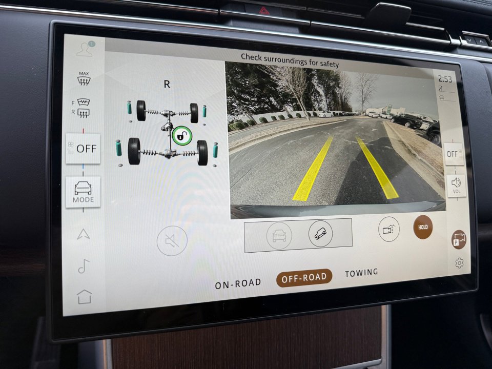 Used 2024 Land Rover Range Rover Long Wheelbase SE AWD/4WD image 17