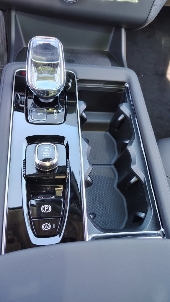 New 2026 Volvo XC90 B6 Plus AWD/4WD image 21