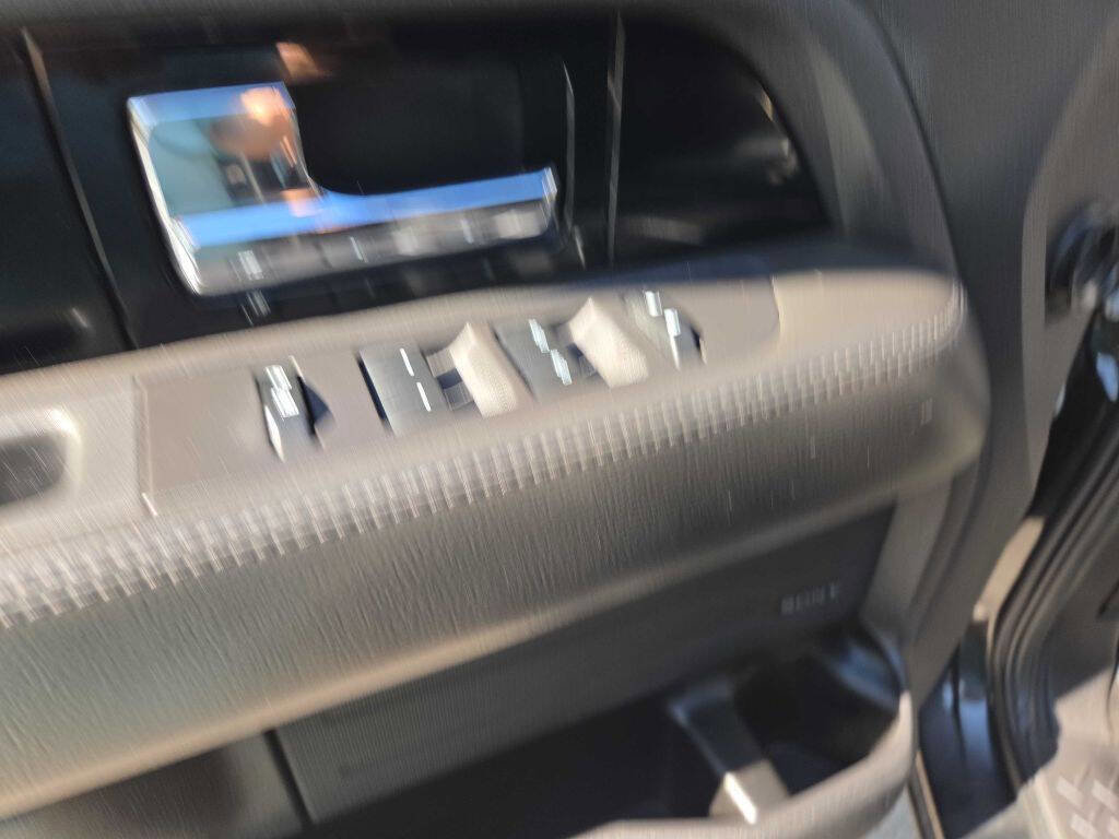 Used 2014 Ford F150 Limited AWD/4WD image 24