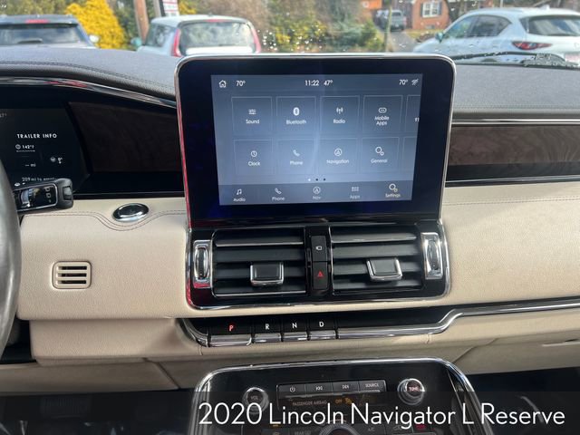 Used 2020 Lincoln Navigator L Reserve w/ Luxury Package image 21