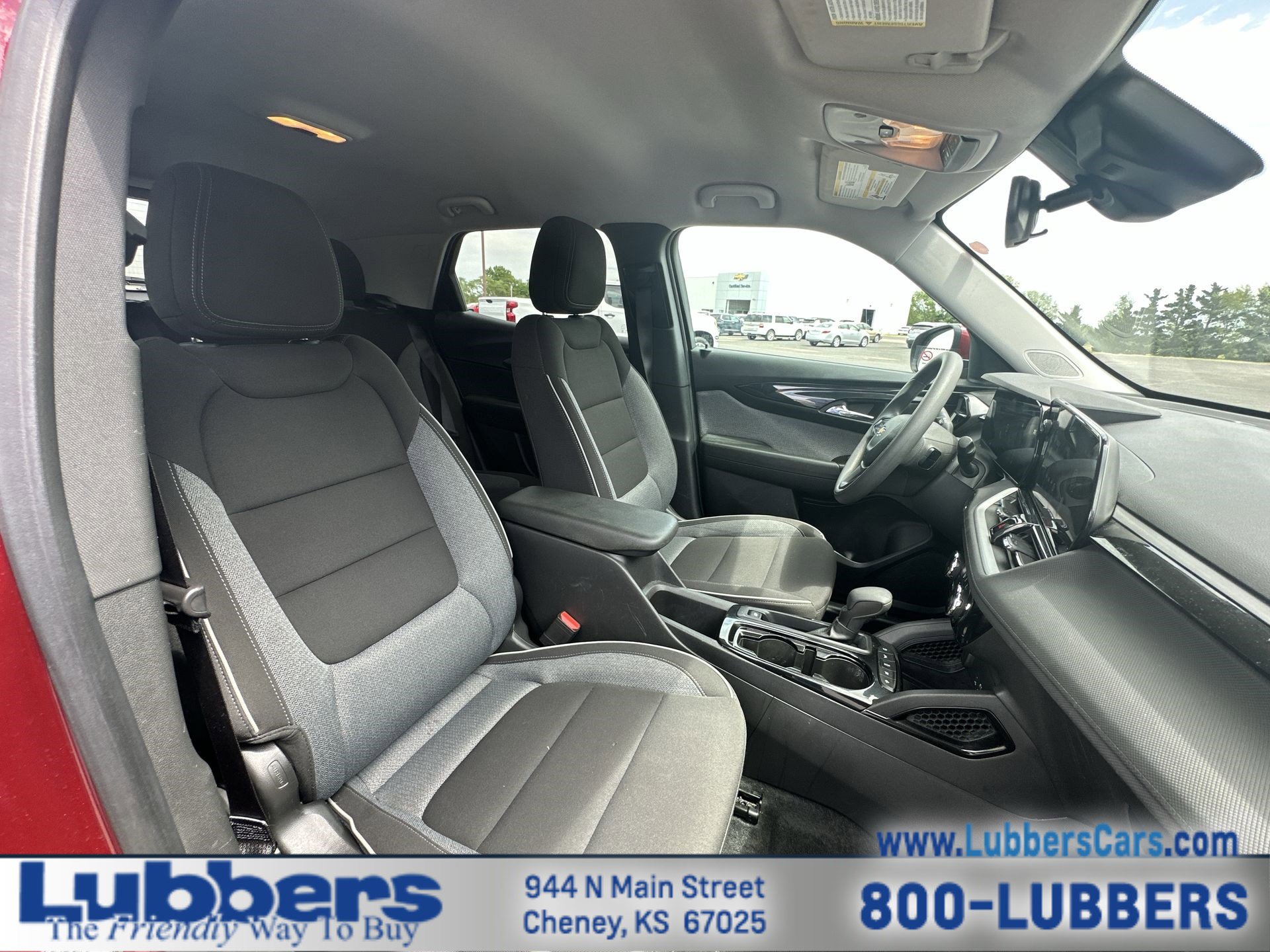 Used 2025 Chevrolet TrailBlazer LT FWD image 21