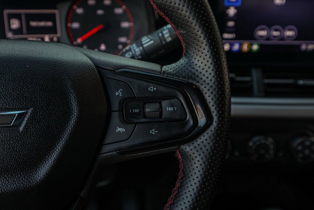 Used 2024 Chevrolet Trax RS w/ Driver Confidence Package image 27