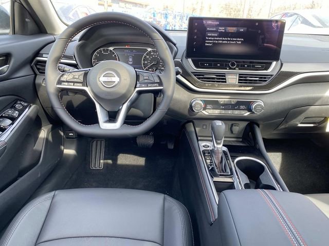 New 2025 Nissan Altima 2.5 SR w/ SR Premium Package image 8