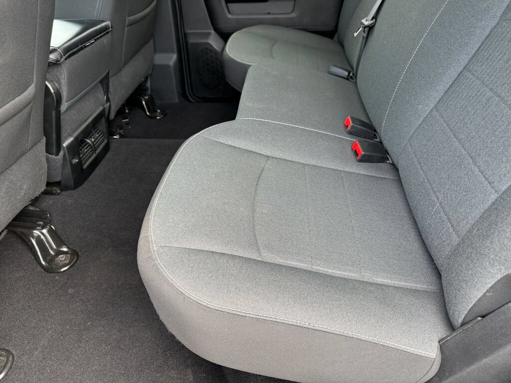 Used 2024 RAM 1500 Warlock RWD image 10