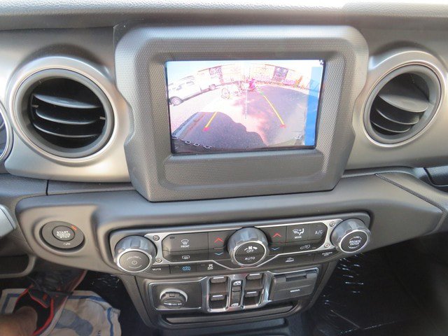 New 2023 Jeep Wrangler Unlimited AWD/4WD image 19