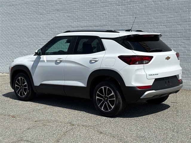 New 2026 Chevrolet TrailBlazer LT w/ Convenience Package image 3
