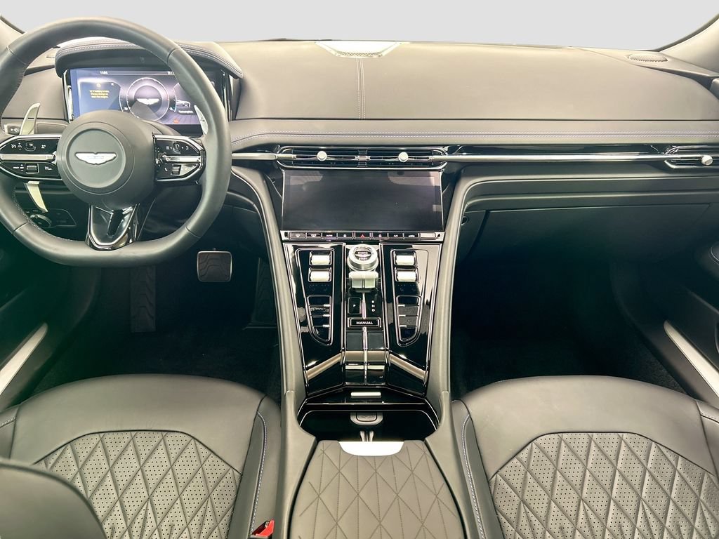 Used 2025 Aston Martin DB12 Coupe RWD image 13