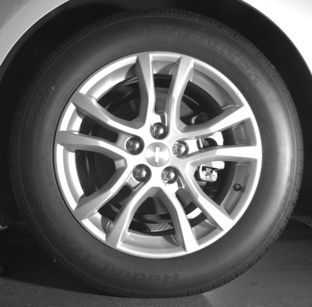 Used 2014 Chevrolet Camaro LT RWD image 11