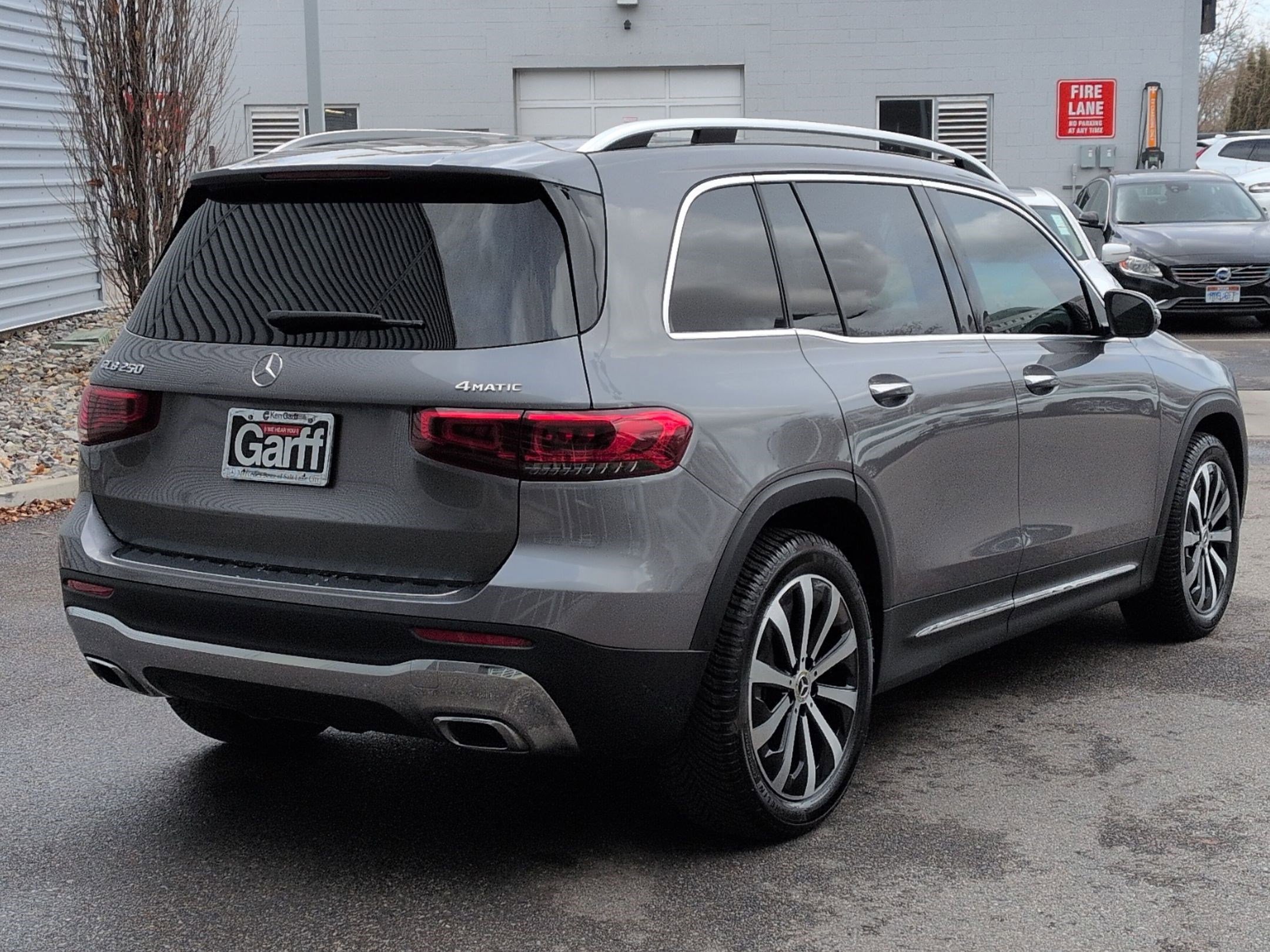 Certified 2023 Mercedes-Benz GLB 250 4MATIC w/ Premium Package image 3