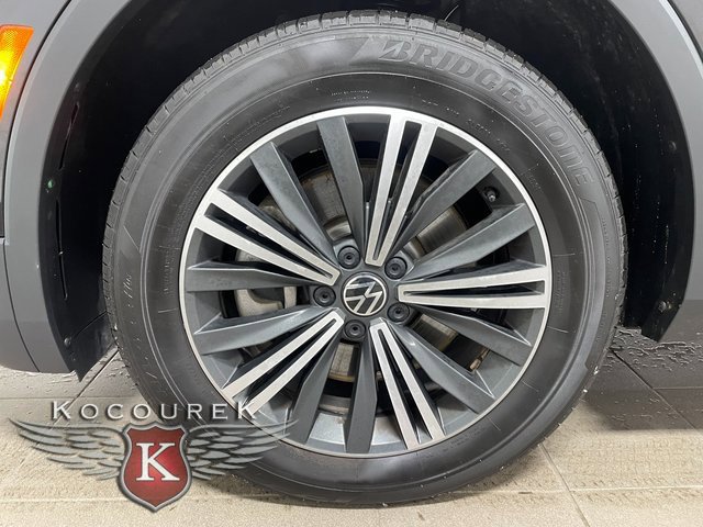 Used 2024 Volkswagen Tiguan Wolfsburg Edition image 7