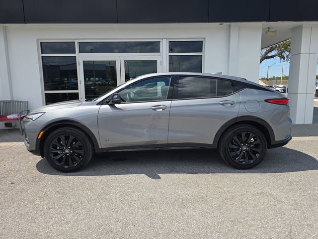 New 2026 Buick Envista Sport Touring image 2