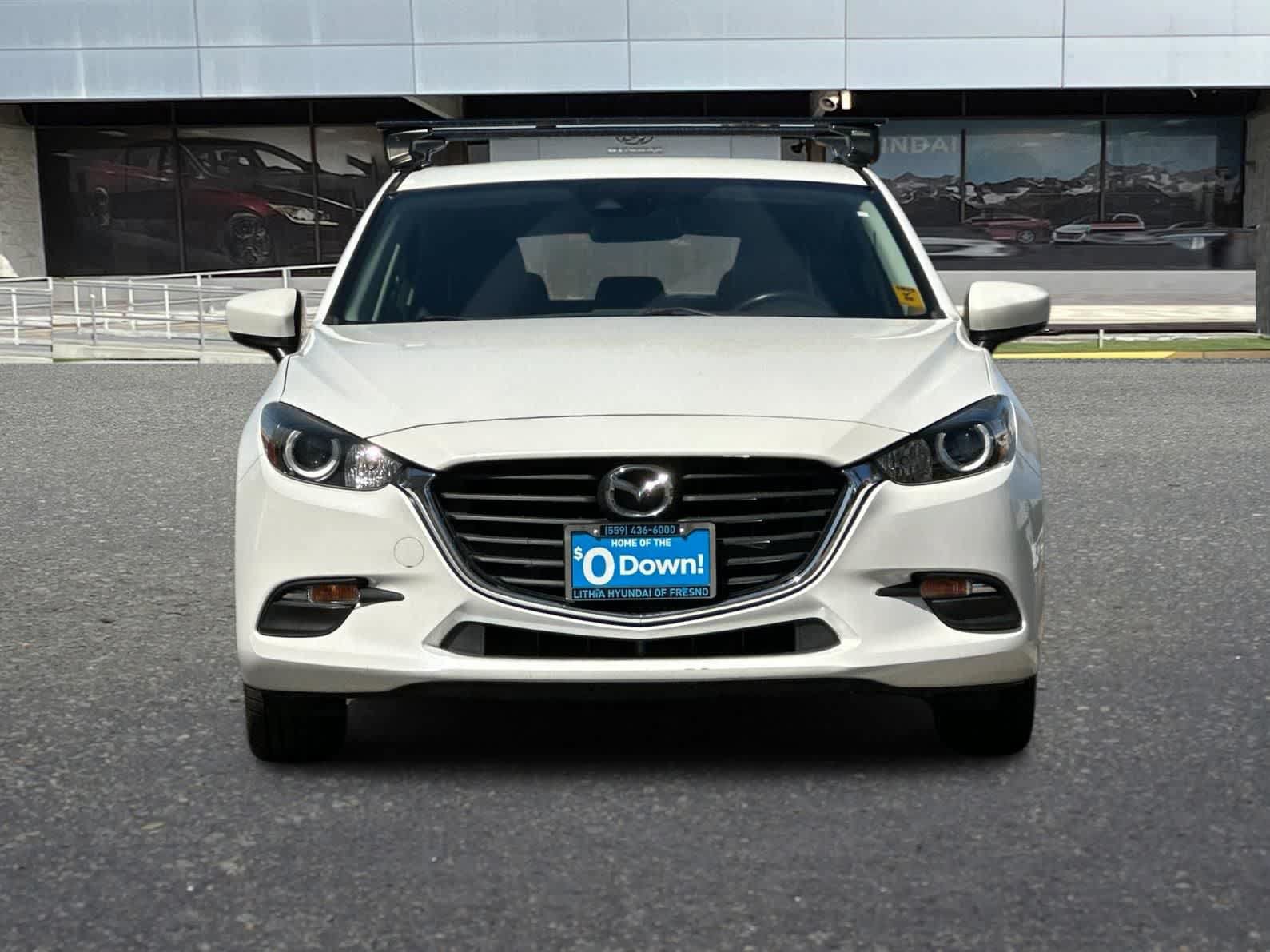 Used 2018 MAZDA MAZDA3 Touring FWD image 11