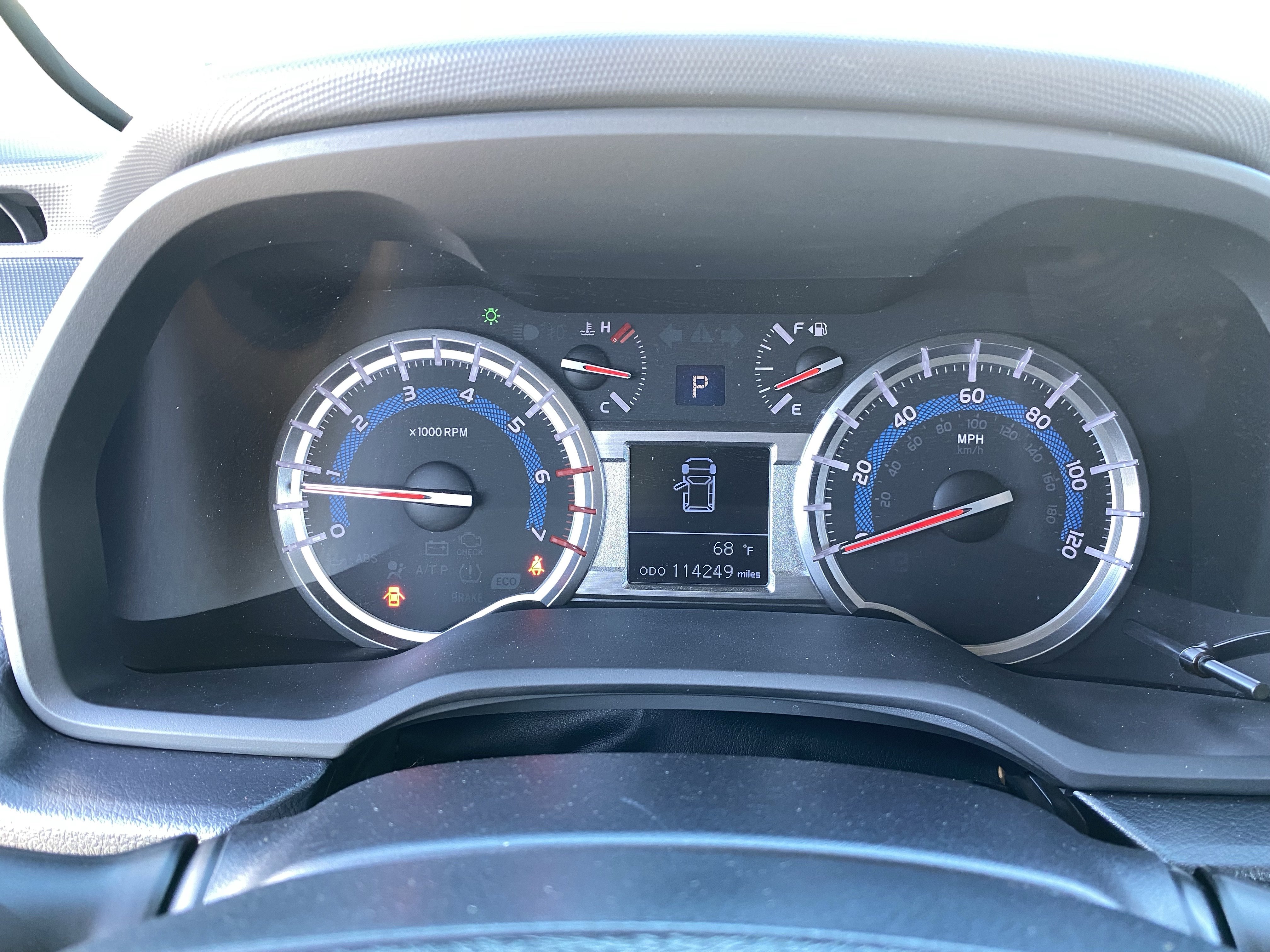 Used 2019 Toyota 4Runner SR5 AWD/4WD image 33