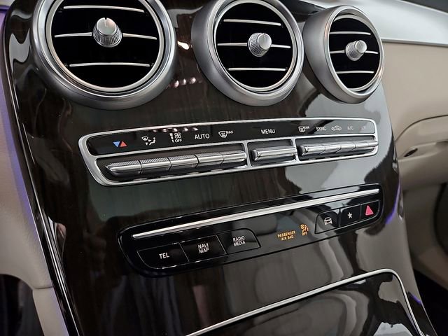 Used 2021 Mercedes-Benz GLC 300 image 16