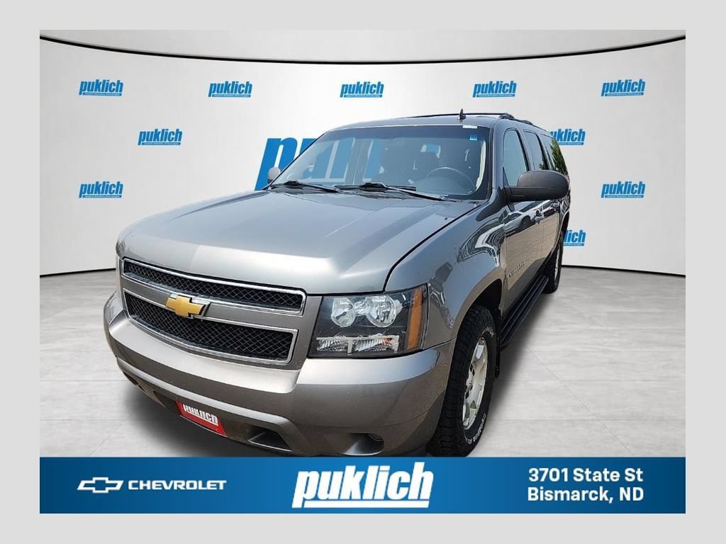Used 2012 Chevrolet Suburban LS w/ Convenience Package 1 AWD/4WD image 1