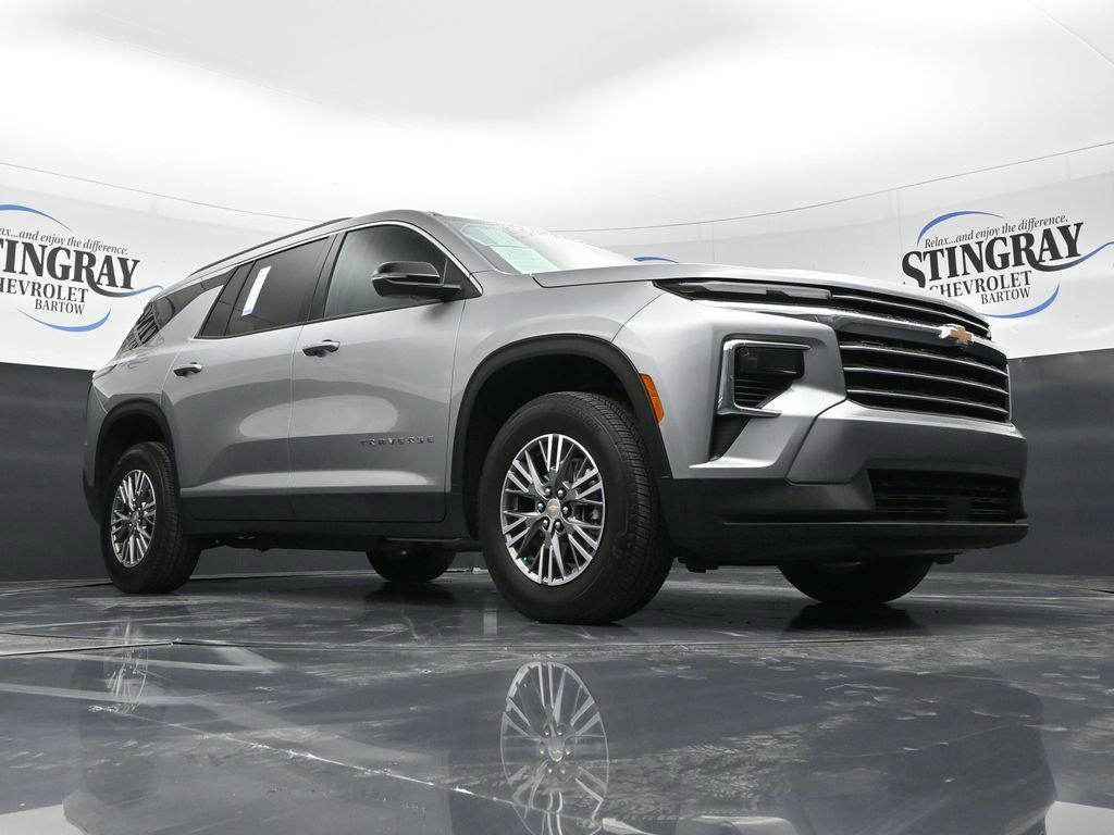 Certified 2025 Chevrolet Traverse LT image 17