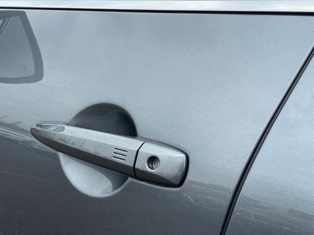 Certified 2022 Nissan Pathfinder SV image 26