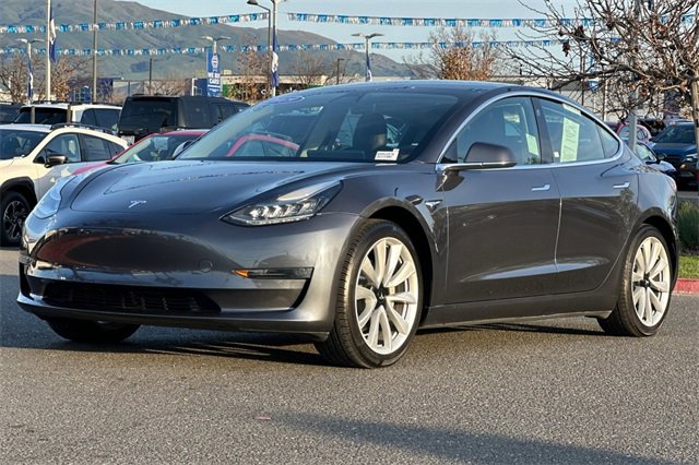 Used 2019 Tesla Model 3 Long Range image 8
