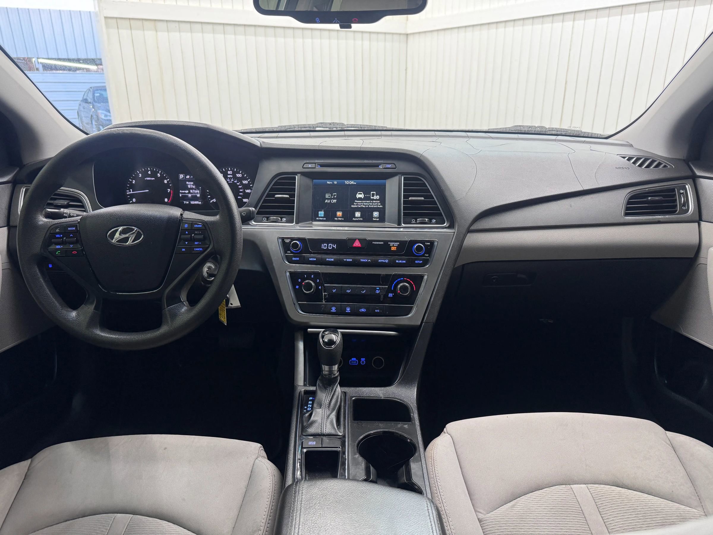 Used 2016 Hyundai Sonata SE FWD image 16