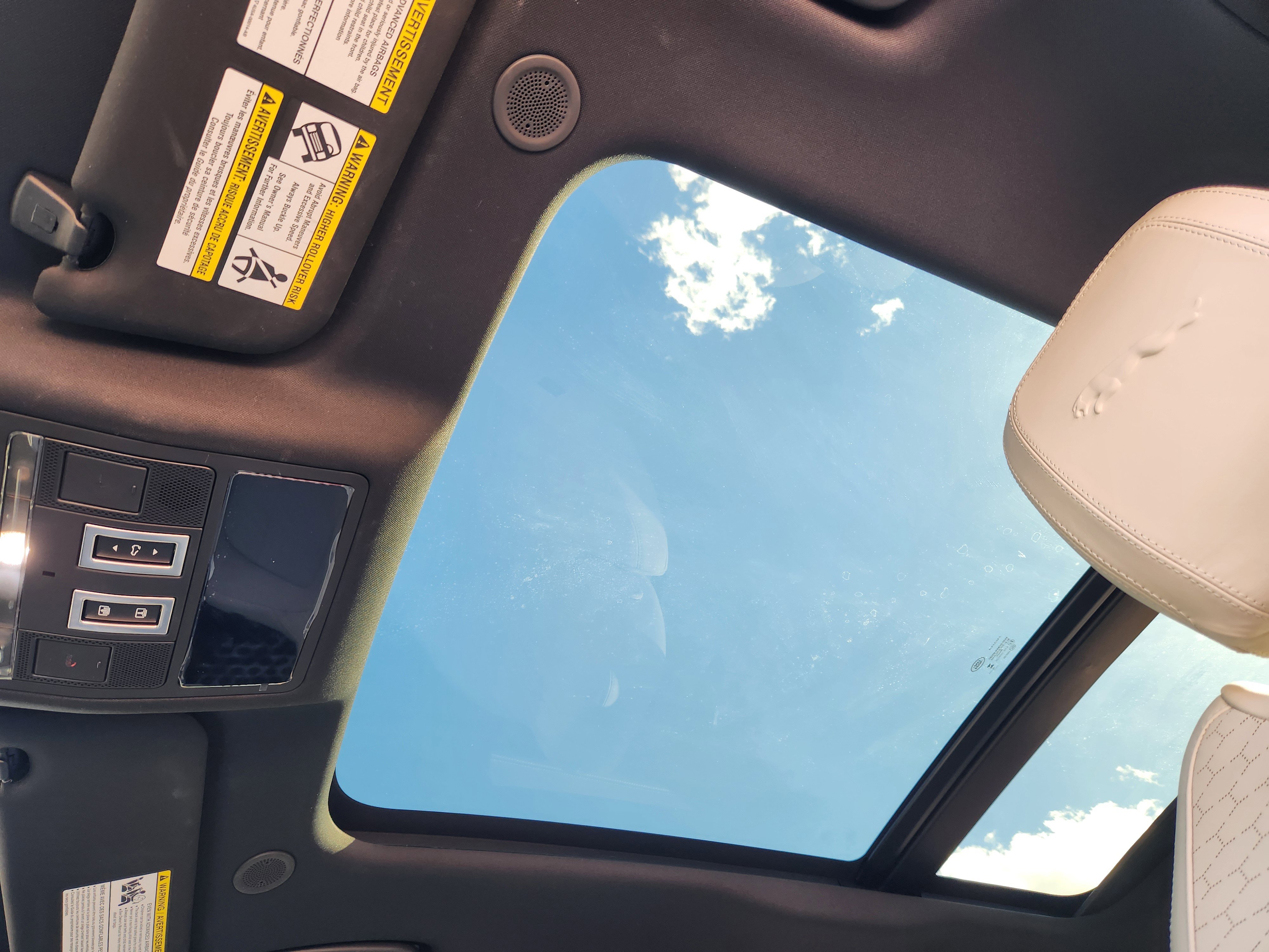 Used 2026 Jaguar F-PACE R-Dynamic S image 19