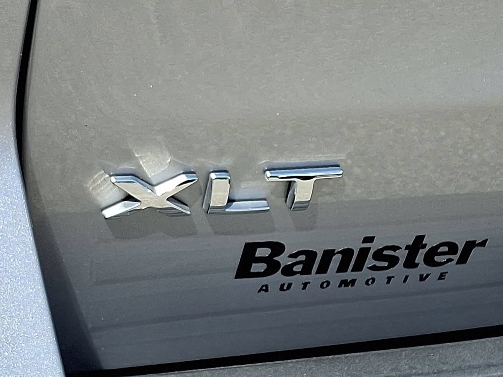 Used 2024 Ford Expedition XLT AWD/4WD image 31