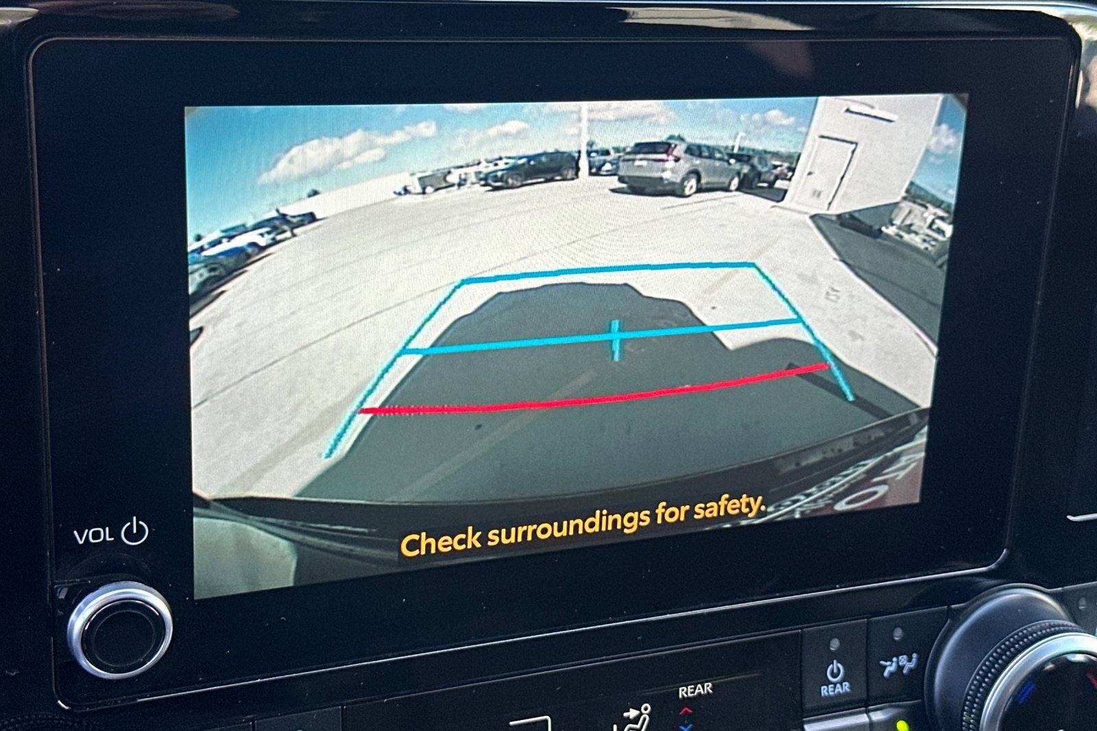 Used 2026 Toyota Highlander XLE AWD/4WD image 19