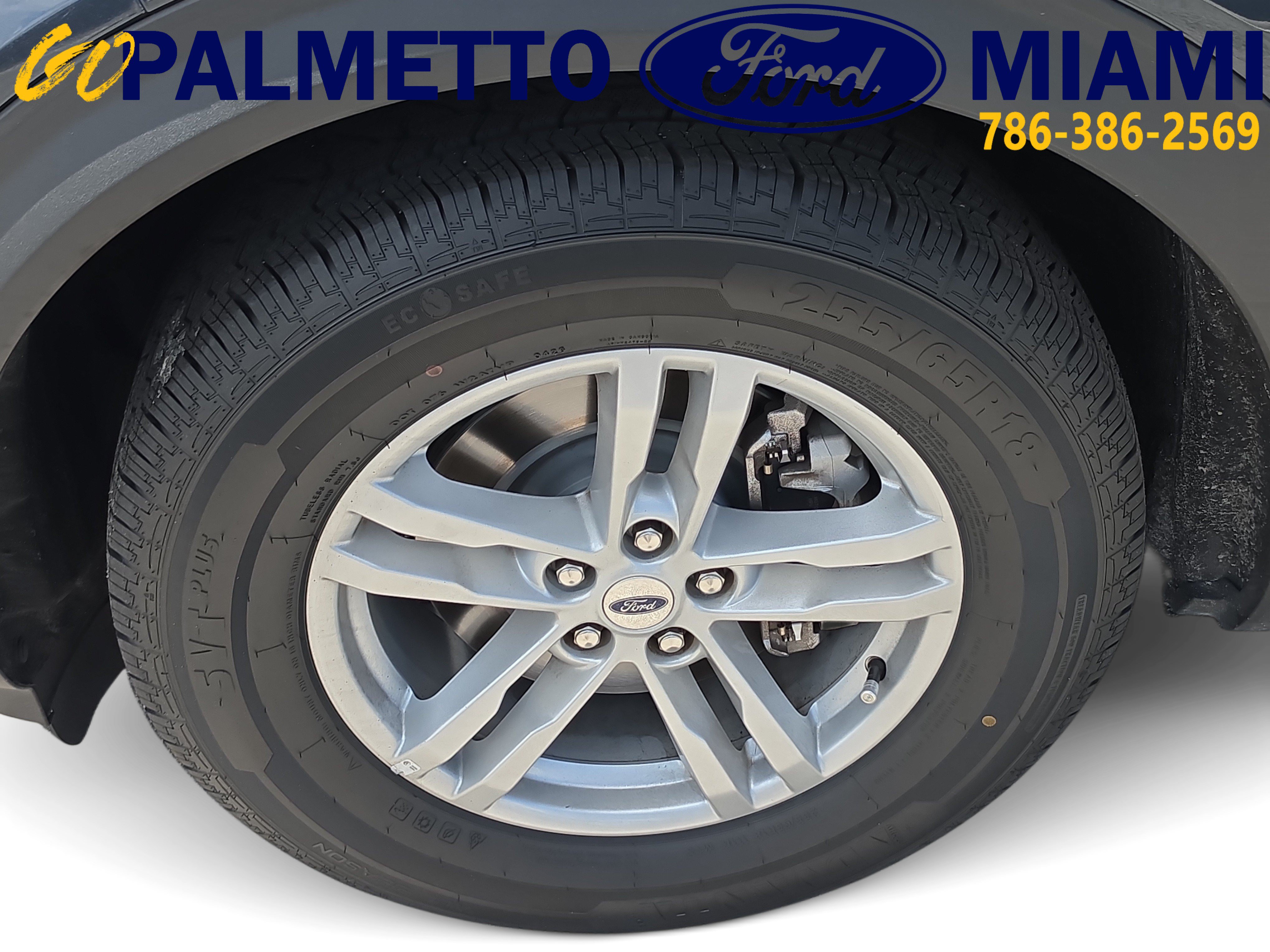 Used 2023 Ford Explorer XLT w/ Equipment Group 202A RWD image 8