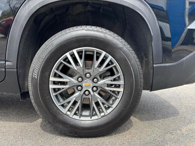 Used 2024 Chevrolet Traverse LS FWD image 4