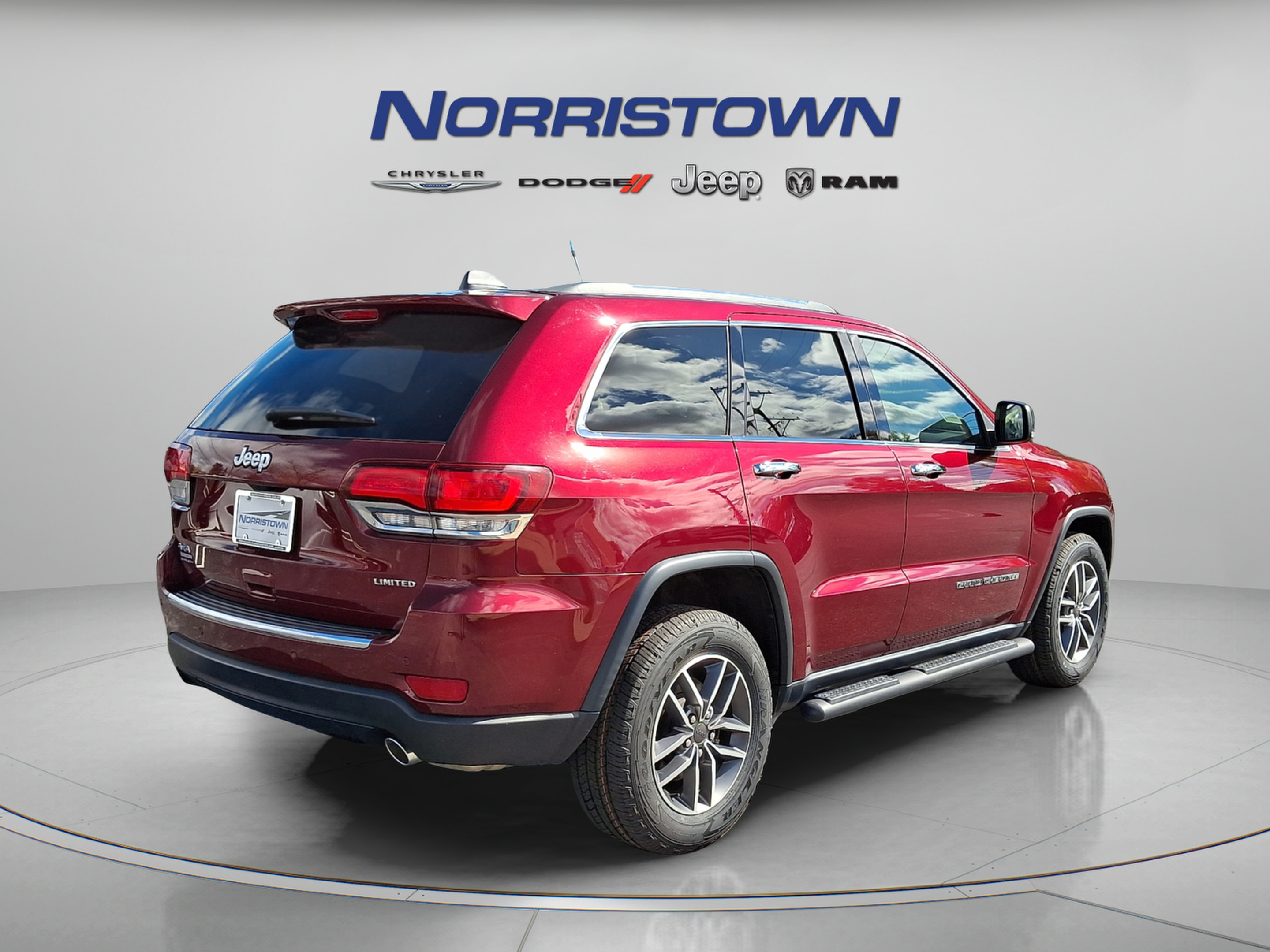 Certified 2021 Jeep Grand Cherokee Limited w/ Premium Lighting Group AWD/4WD image 6