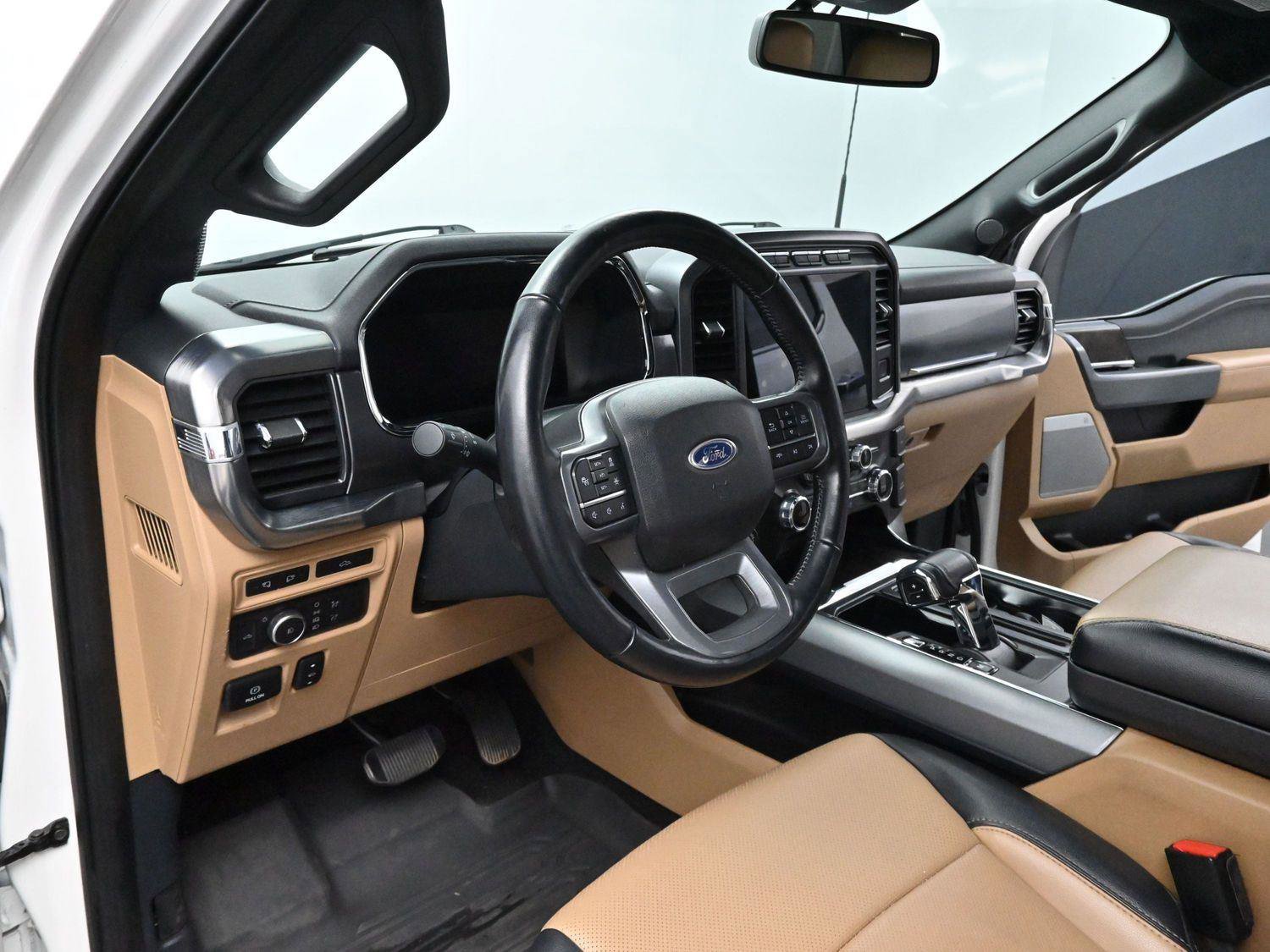 Used 2022 Ford F150 Lariat w/ Equipment Group 502A High image 16
