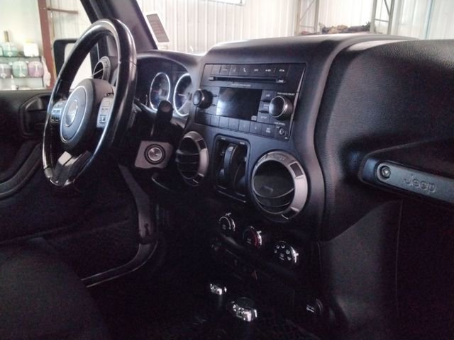 Used 2018 Jeep Wrangler Willys Wheeler image 20