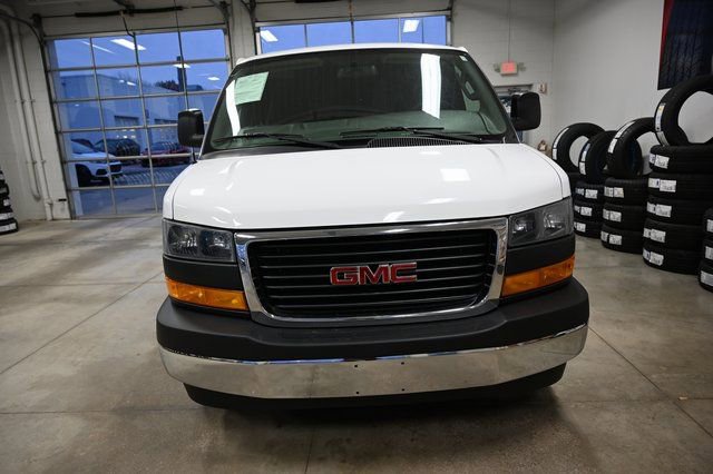 Used 2019 GMC Savana 2500 w/ Driver Convenience Package image 2