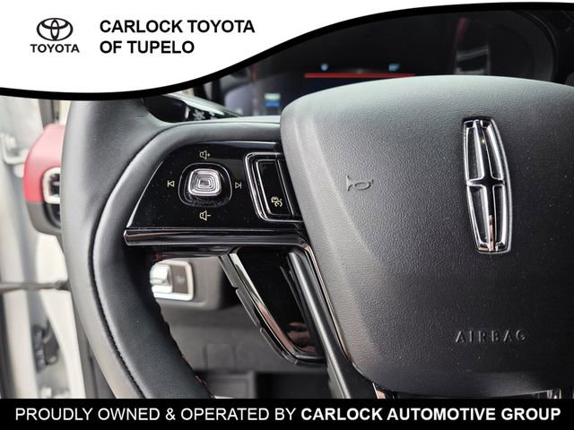 Used 2023 Lincoln Corsair Reserve w/ Jet Appearance Package image 24