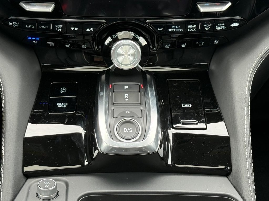 New 2026 Acura MDX w/ Advance Package AWD/4WD image 8