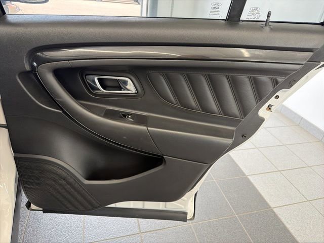 Used 2018 Ford Taurus SHO w/ Driver Assist Package AWD/4WD image 9