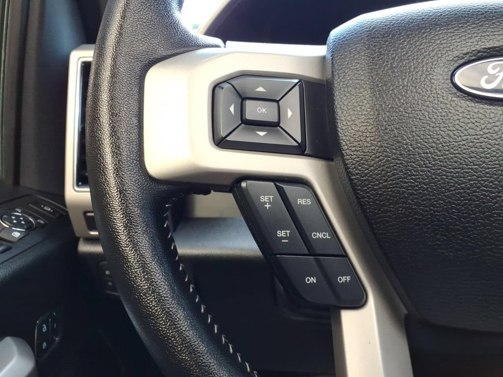 Used 2019 Ford F250 Lariat w/ Lariat Ultimate Package AWD/4WD image 28