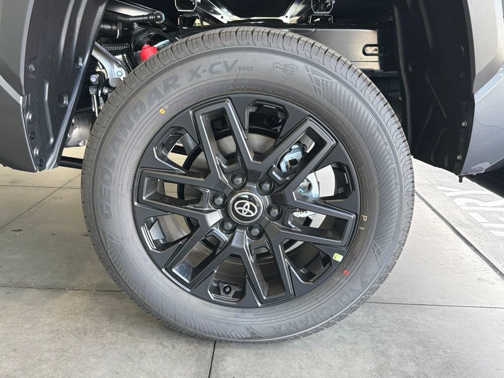 New 2026 Toyota Tundra Limited AWD/4WD image 14