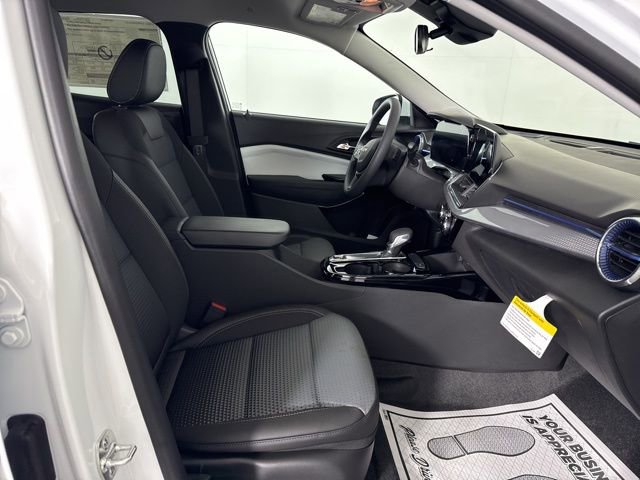 New 2026 Chevrolet Trax LT image 15