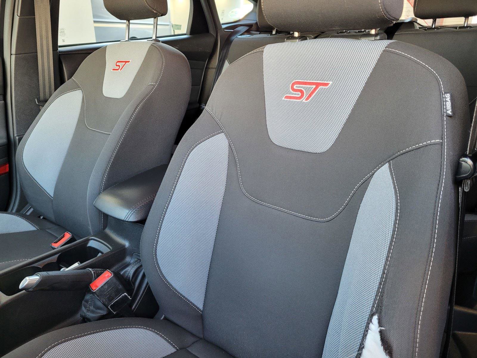 Used 2018 Ford Focus ST image 21