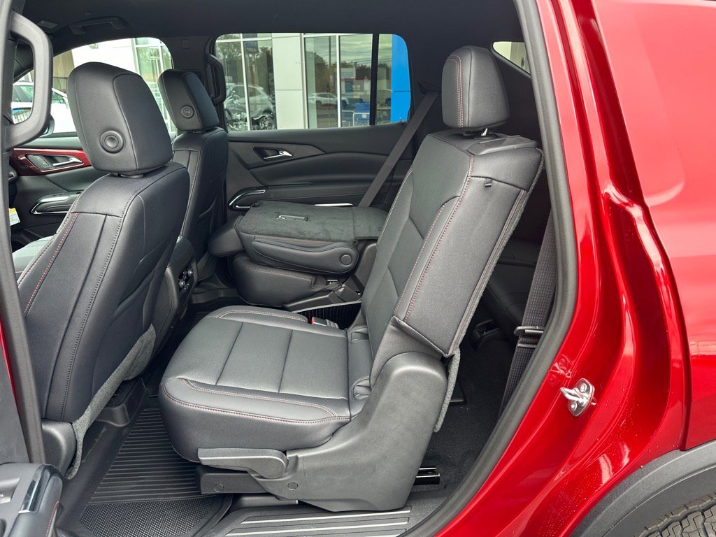New 2026 Chevrolet Traverse Z71 w/ Driver Confidence Package image 21