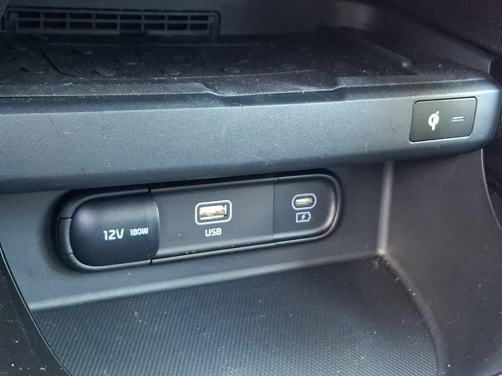 Used 2025 Kia Seltos EX AWD/4WD image 26